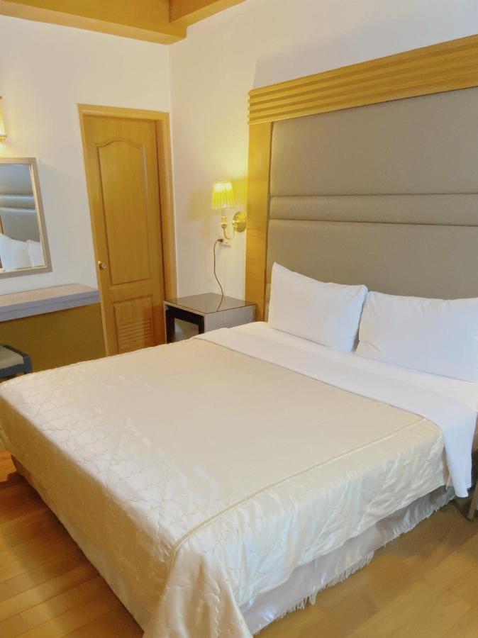 H Hotel Tajpej Buitenkant foto